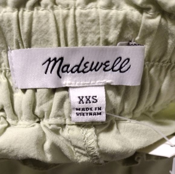 🍉3/$20 Madewell green lightweight shorts - Picture 14 of 15